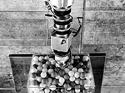 Versuchsaufbau zur Messung der Neutronendiffusion in einer Kugelschüttung, 1966